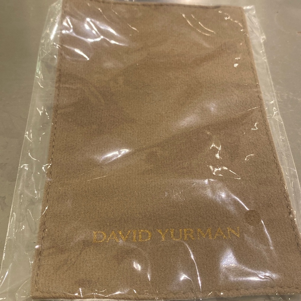 David Yurman silver polishing cleaning cloth. NIP About 3.5 x 5.5